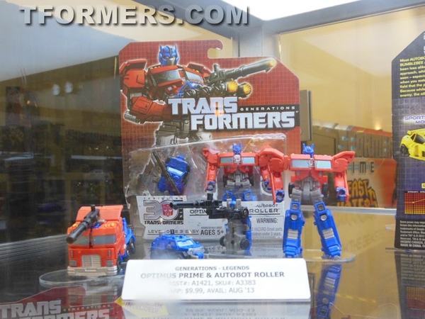 Transformers=botcon 2013 Generatations Prime Paltinum  (149 of 424)